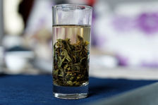 Shen Tai Cha infused glass of water