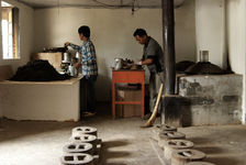 Petit atelier artisanal à Gong Nong Da Xue Shan