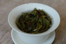 Infusion d un puerh <span class='translation'>(Pu Er tea)</span> primeur