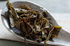 Leaves puerh <span class='translation'>(Pu Er tea)</span> infused