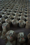  Sandals of puerh <span class='translation'>(Pu Er tea)</span> ready to be shipped (Baopuxuan, YiWu)