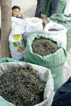 Sac de Mao Cha vendu sur le marché (Lincang)