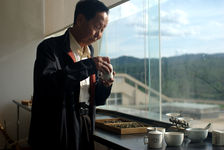  Zou Bing Liang, grand master of the assembly puerh