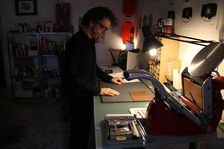 Nikosan dans son atelier (1)
