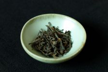 Puerh brut anciens issu de stockage Hong Kongais