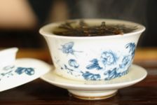 Dégustation de thé avec Mr. Luo Hou You