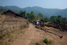 Village dans les hauteurs de Zhenyuan