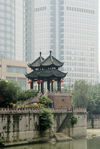 Chengdu traces between the past and modernity