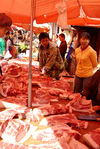 Marché dans un village de Lincang avant le nouvel an